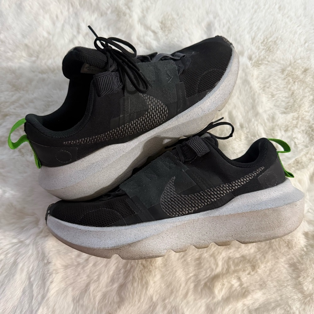 Nike shoes size 6.5Y